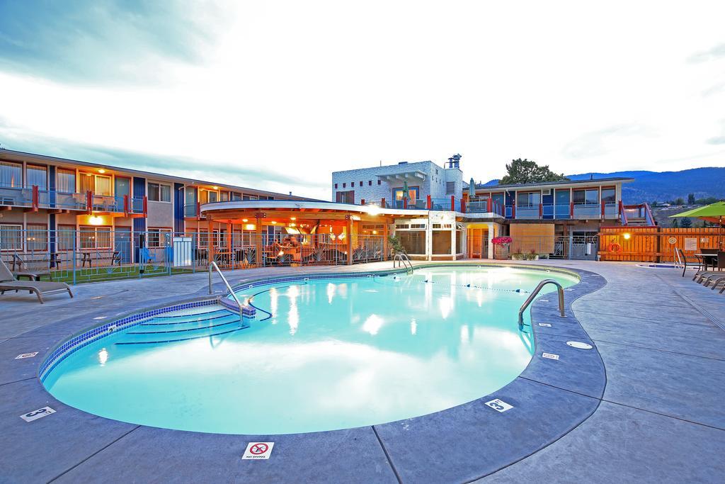 Bowmont Motel Penticton Bagian luar foto